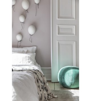Závěsné dekorace /  dekoracia-na-stenu-keramicky-balonik-byon-biely-lovel-sk-03.jpg 